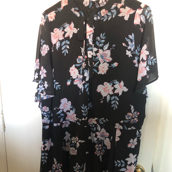 torrid Dresses & Skirts - A floral dress.